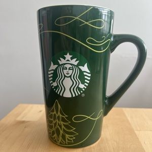Starbuck's 2020 Tall Coffee Mug 14 oz Green Christmas Tree with travel lid